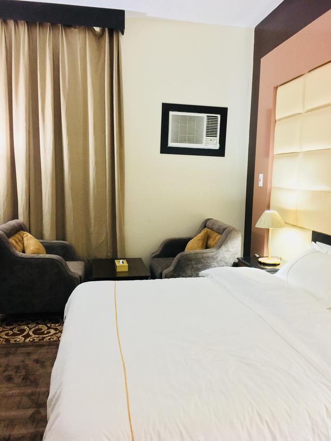 Dama Hotel Duba Luaran gambar