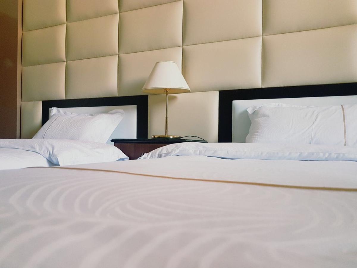 Dama Hotel Duba Luaran gambar